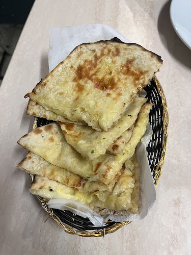 Comentarii opinii despre Aromas of India restaurant