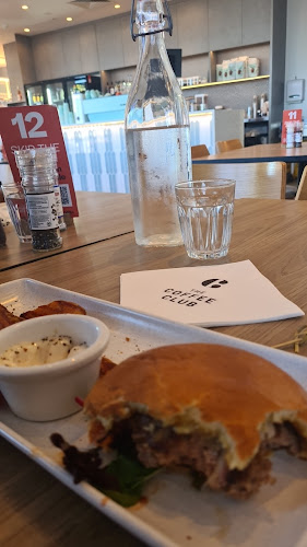 Comentarii opinii despre The Coffee Club Wickham