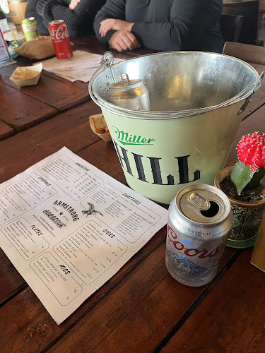 Comentarii opinii despre Armstrong Barbecue