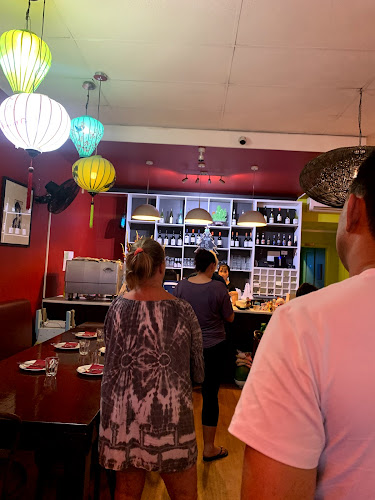 Little Vietnam Restaurant