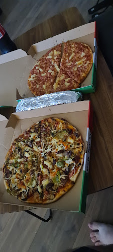 258 Wallarah Rd, Kanwal NSW 2259