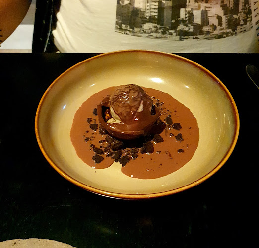 BLACK Bar & Grill - Pyrmont