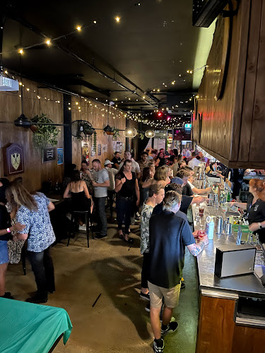 Comentarii opinii despre The Double Barrel Bar