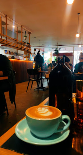 WoodHouse Cafe - Belmont