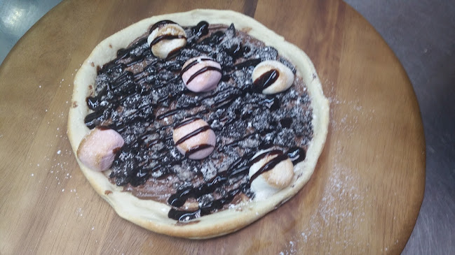 Papa Mia’s pizza - Hospitality and gastronomy