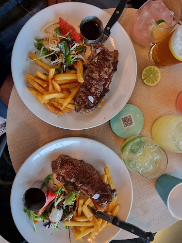 The Breakwater - Hospitality and gastronomy