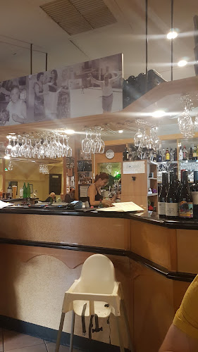 La Trattoria Restaurant & Pizza Bar - Hospitality and gastronomy
