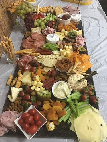 Peckish Cafe & Takeaway - Morwell