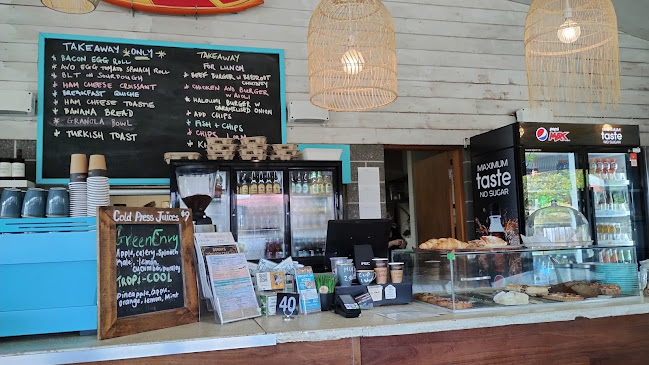 Bonny's Beach Cafe - Hospitality and gastronomy