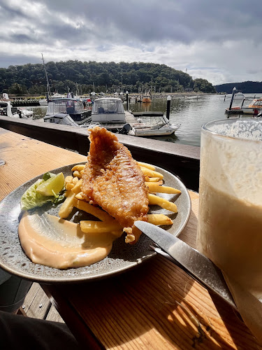 9 Dangar Rd, Brooklyn NSW 2083