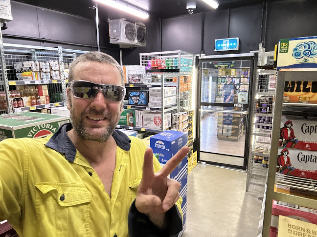 Comentarii opinii despre Liquorland Labrador