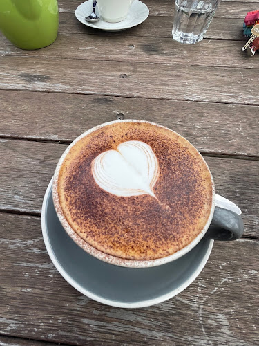 Comentarii opinii despre Lindsay's Cafe