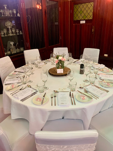 Comentarii opinii despre Utopia @ Waterfall Gully