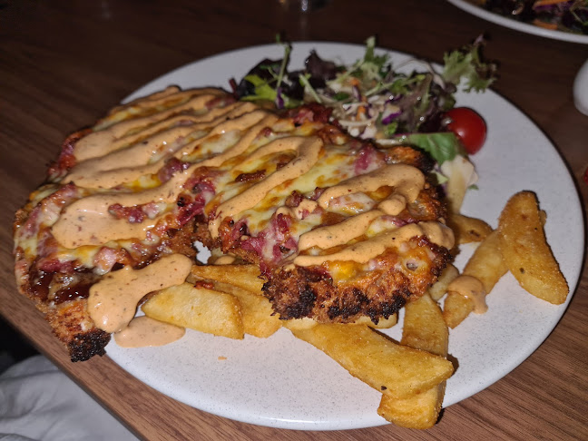 201-207 Main Rd, Maroochydore QLD 4558