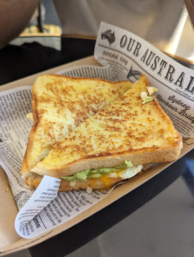 EATS SUNSHINE PLAZA - MEALS THAT MATTER - Hospitality and gastronomy