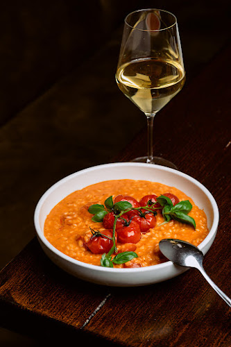 700 Ballarat Rd, Batesford VIC 3213