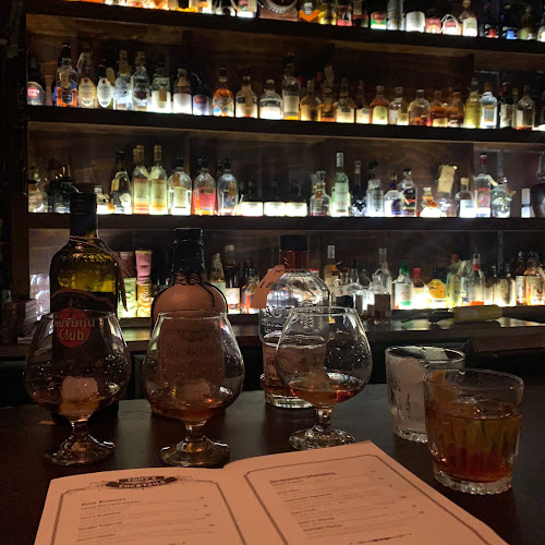 Sneaky Tony's - Hospitality and gastronomy