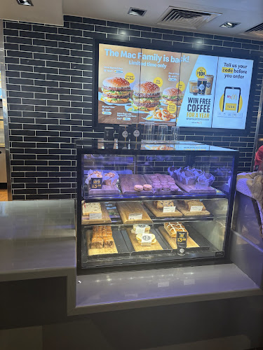 McDonald's South Melbourne - Hospitality and gastronomy