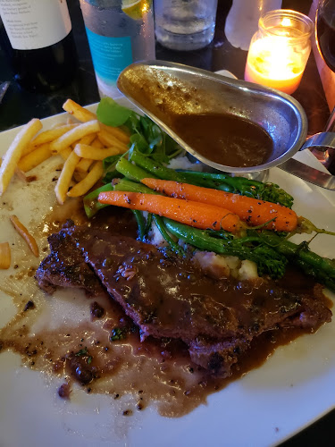 Comentarii opinii despre Central Lounge