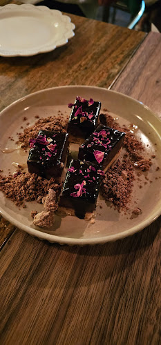 Lions And Tigers - Fremantle