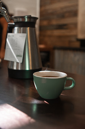 Elwood Cafe Burringbar - Hospitality and gastronomy