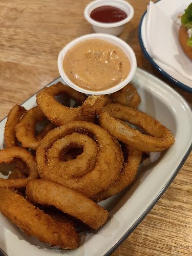 Mr Burger Hobart - Hospitality and gastronomy