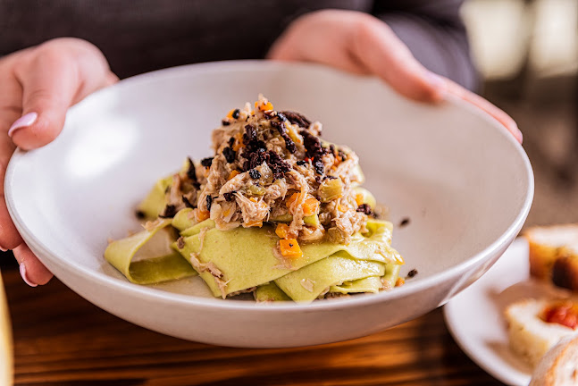 Pentolina - Fresh Pasta & Bar - Hospitality and gastronomy