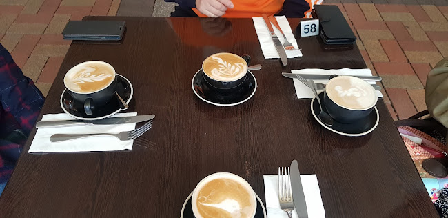 Indulge Bistro - Hospitality and gastronomy