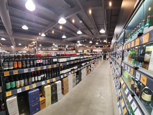 Opinii despre Liquorland Warehouse Flemington în Melbourne - Hospitality and gastronomy