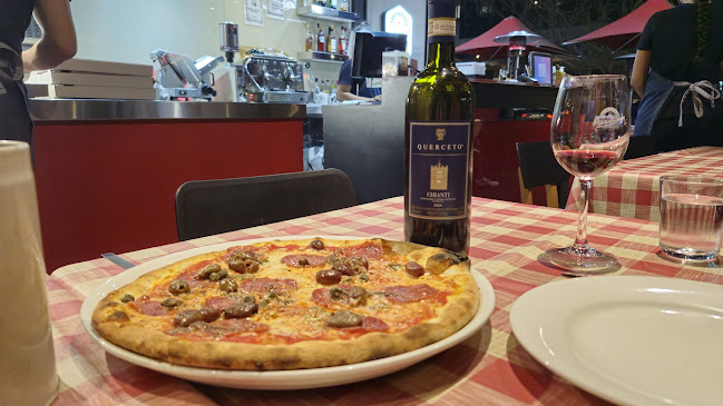 Pizzalunga da Carlo - Hospitality and gastronomy