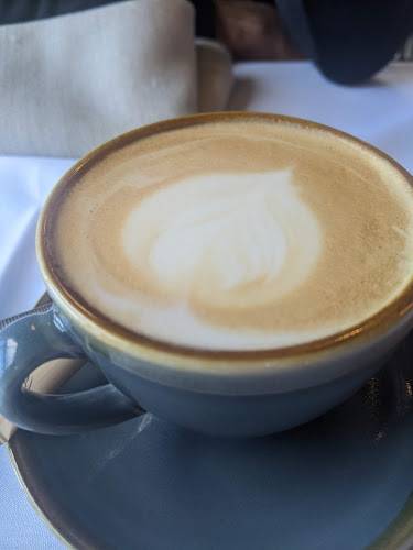 6 David St, Bowral NSW 2576