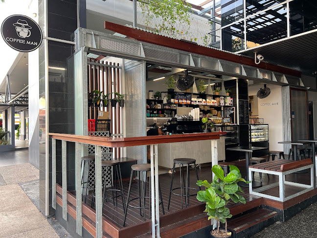 Comentarii opinii despre COFFEE MAN