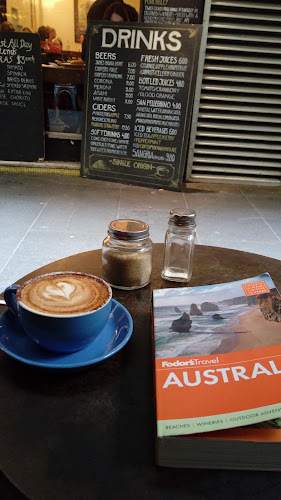 Degraves Espresso Melbourne - Hospitality and gastronomy