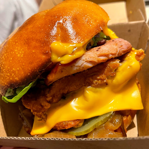 Comentarii opinii despre Sideshow Burgers Richmond