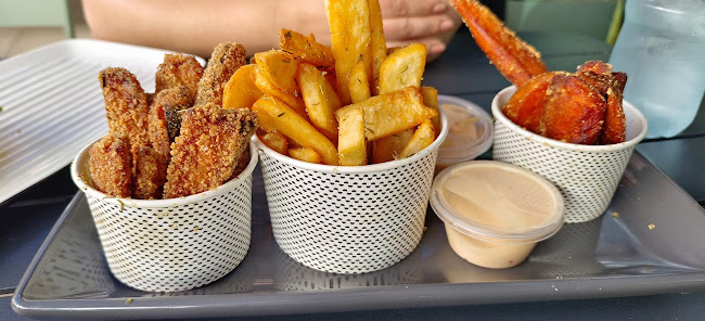 Grill'd Burgers - Tuggerah - Hospitality and gastronomy