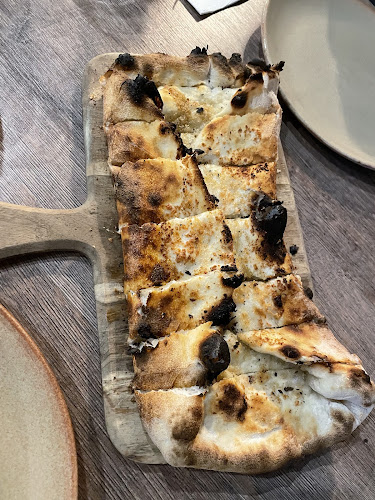 88 Anzac Hwy, Everard Park SA 5035