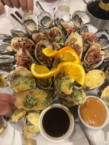 La Trattoria Restaurant & Pizza Bar