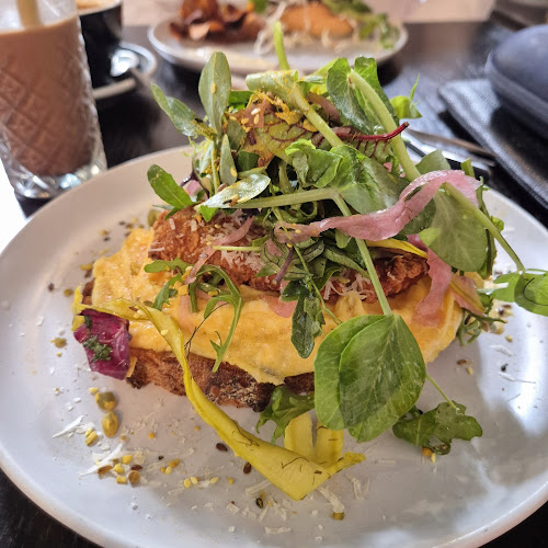 749 Lawrence Hargrave Dr, Coledale NSW 2515