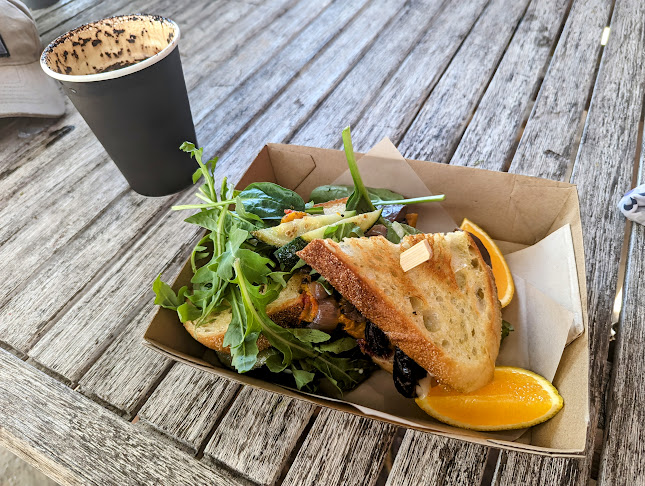 The Gladstone Hub, 19 Kinchela St, Gladstone NSW 2440