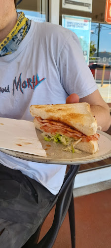 Opinii despre The Coffee Bar 4605 în Brisbane - Hospitality and gastronomy