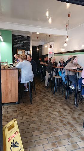 84 Bull St, Cooks Hill NSW 2300