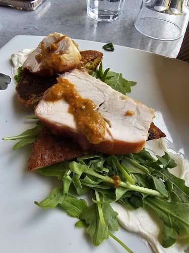 Comentarii opinii despre The Deck Cafe Lovedale