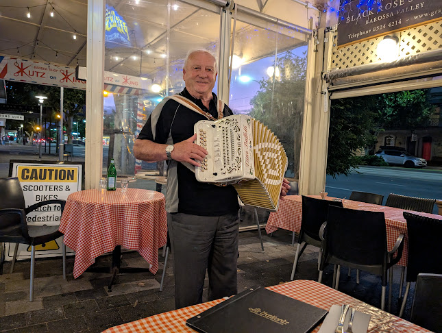 Comentarii opinii despre La Trattoria Restaurant & Pizza Bar