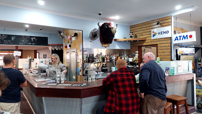 Opinii despre Catho Pub ("Catherine Hill Bay Hotel") în Sydney - Hospitality and gastronomy