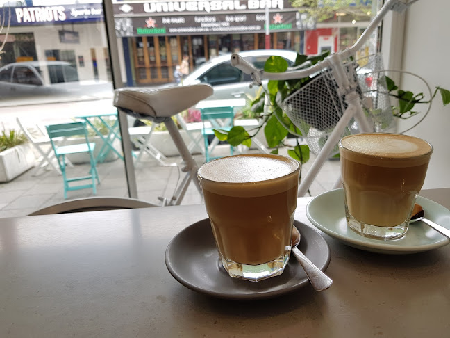 Comentarii opinii despre Eillo