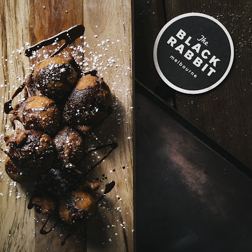 Comentarii opinii despre The Black Rabbit