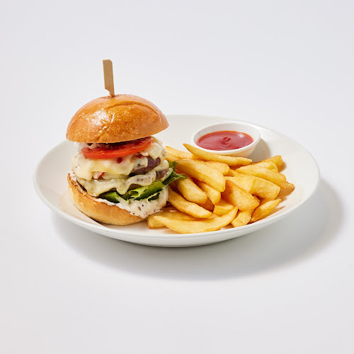 Comentarii opinii despre Left Bank Melbourne Restaurant & Cocktail Bar