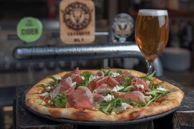 84 Railway Parade, Leura NSW 2780