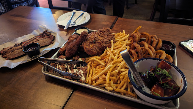 Entry via, 469-473 Ruthven Street, 14 Duggan St, Toowoomba City QLD 4350