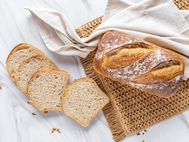 Royale Patisserie - Centennial Park